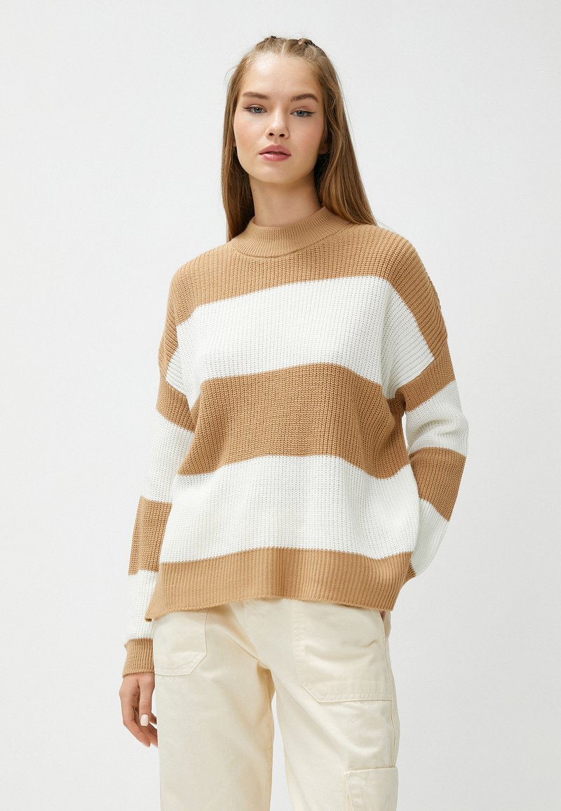 Bershka Rustic long sleeve ruffle blouse in white