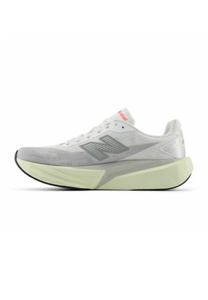 FUELCELL REBEL V5 - Chaussures de running sur route - raincloud mineral