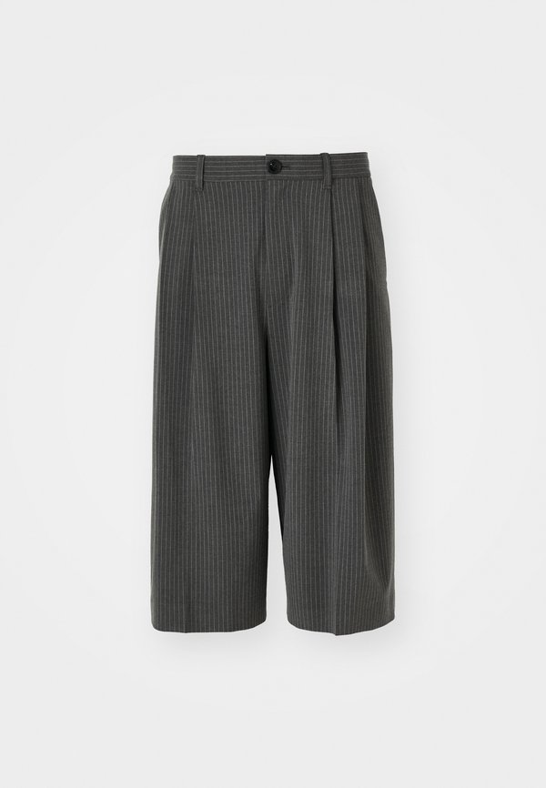 JOEY LOOSE LONG SUIT  - Shorts3