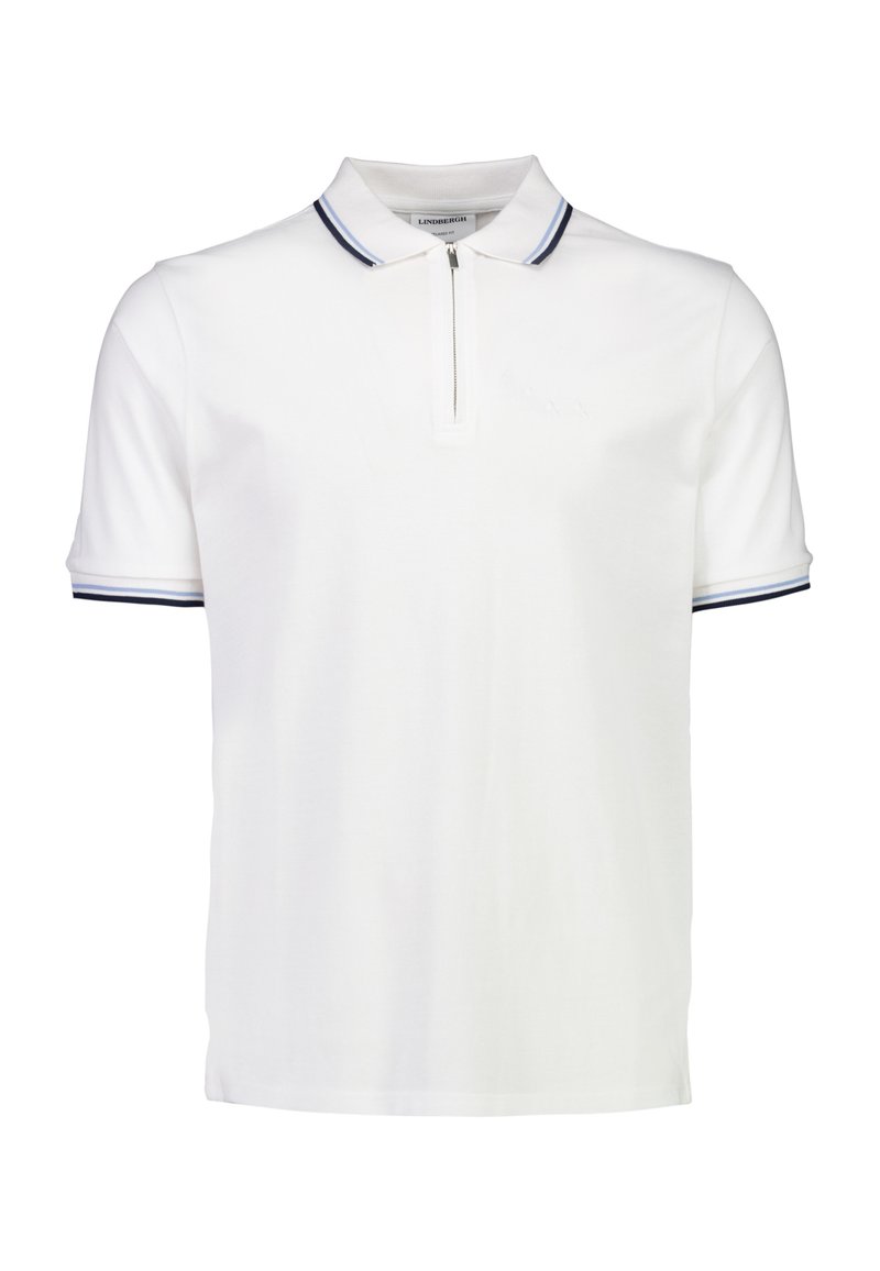 Weißes Poloshirt mit halbem Reißverschlusskragen, ausgestattet mit marineblauen und hellblauen gestreiften Akzenten am Kragen und an den Ärmeln, aus glattem Material gefertigt.