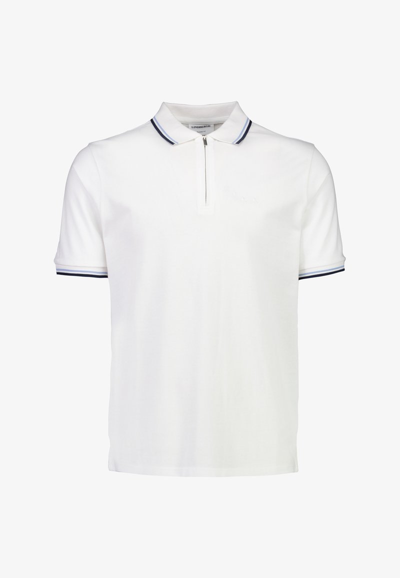 Weißes Poloshirt mit halbem Reißverschlusskragen, ausgestattet mit marineblauen und hellblauen gestreiften Akzenten am Kragen und an den Ärmeln, aus glattem Material gefertigt.