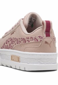 Puma Sneakers low - rose quartz port