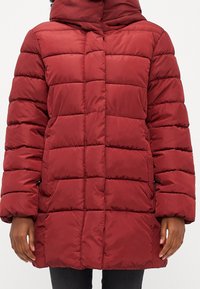ONLY Petite Vinterfrakke - red