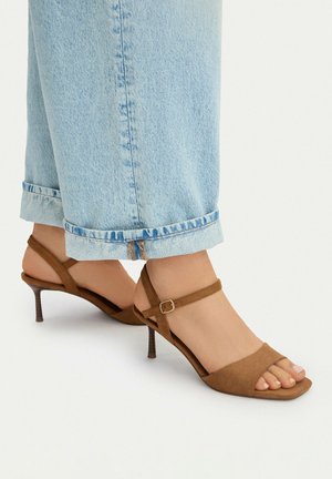 Jenny, Sandalias - brown