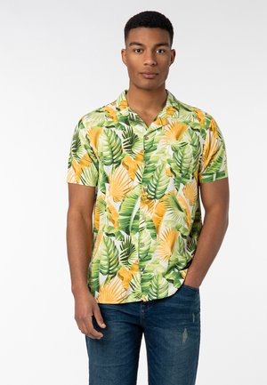 Shirt - middle green