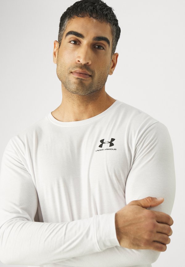 LEFT CHEST - Long sleeved top3