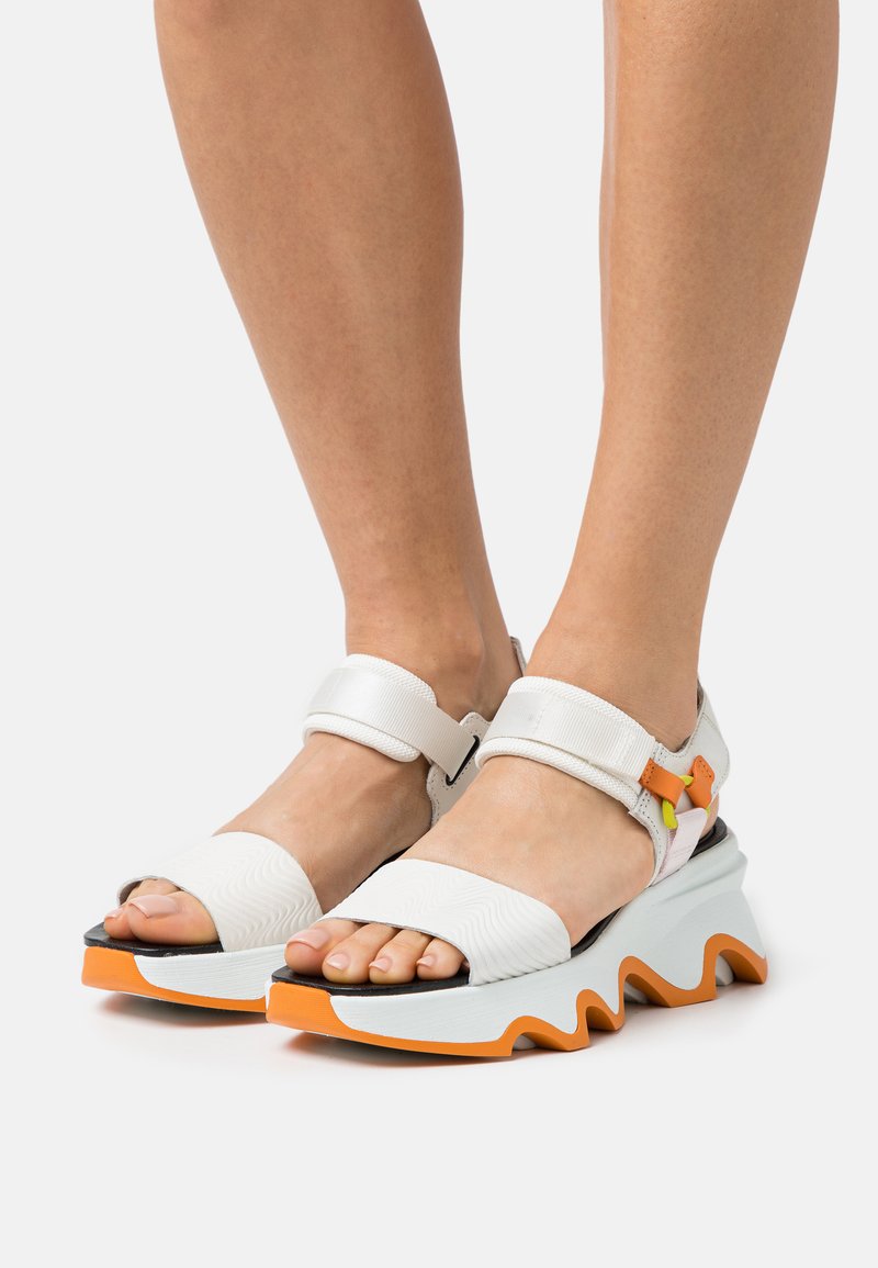 Sorel IMPACT HIGH YSTRAP Sandals sea salt/koi/white