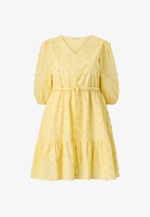 Ellos Plus collection, KLEID MIT 3D-BLUMEN. - Day dress - yellow