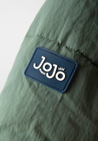 Valimata, light green