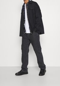 Weekday Vaqueros rectos - black