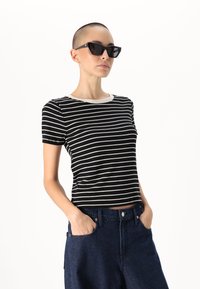 GAP Petite CROP TEE - T-shirt basic - black/white