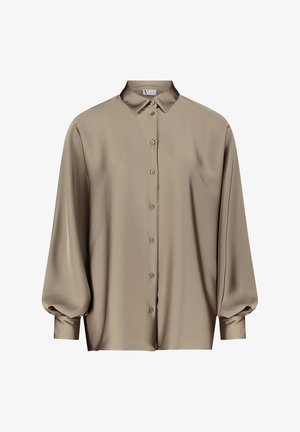 Satynowa bluzka w kolorze taupe z klasycznym kołnierzykiem, pełnym zapięciem na guziki, długimi bufiastymi rękawami i luźnym krojem. Miękka tekstura i gładki połysk.