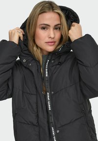 ONLY ONLMAGGI - Cappotto invernale - black