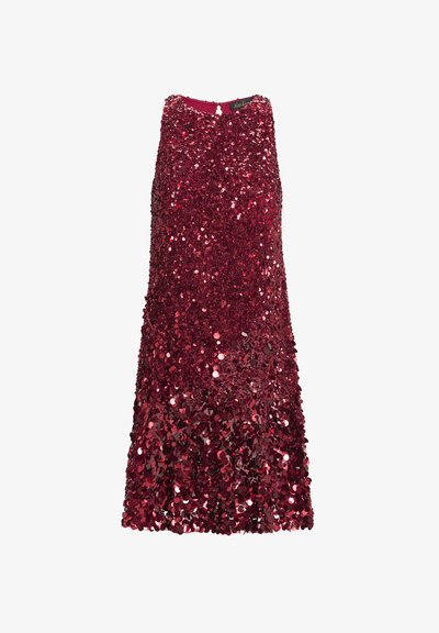 Vestido rojo con lentejuelas, de escote redondo y sin mangas. Presenta una silueta ajustada con un brillo texturizado gracias a las lentejuelas.