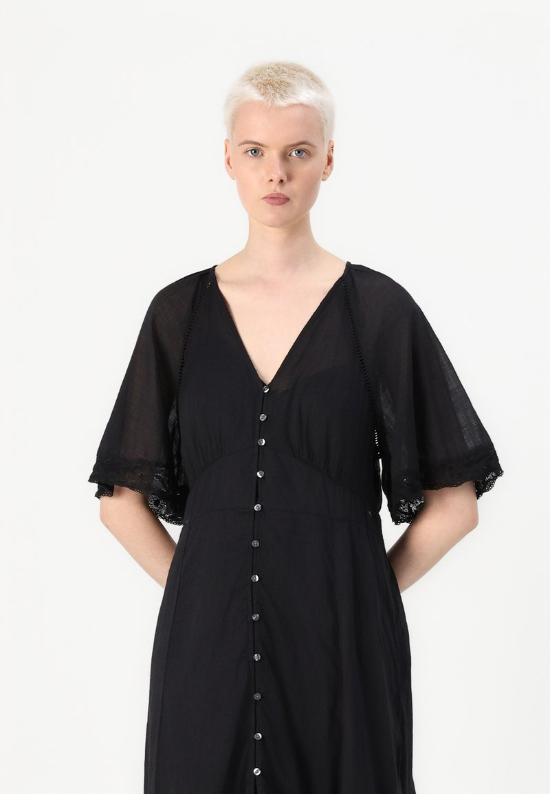 gap flutter midi dress Flutter Sleeve Midi Dress