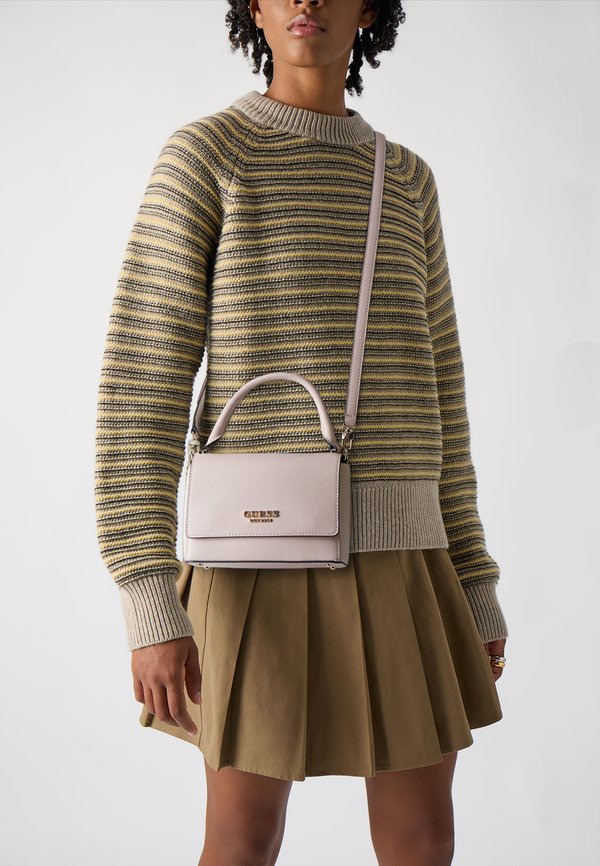 FEDANA TOP HANDLE FLAP - Handbag - light rose