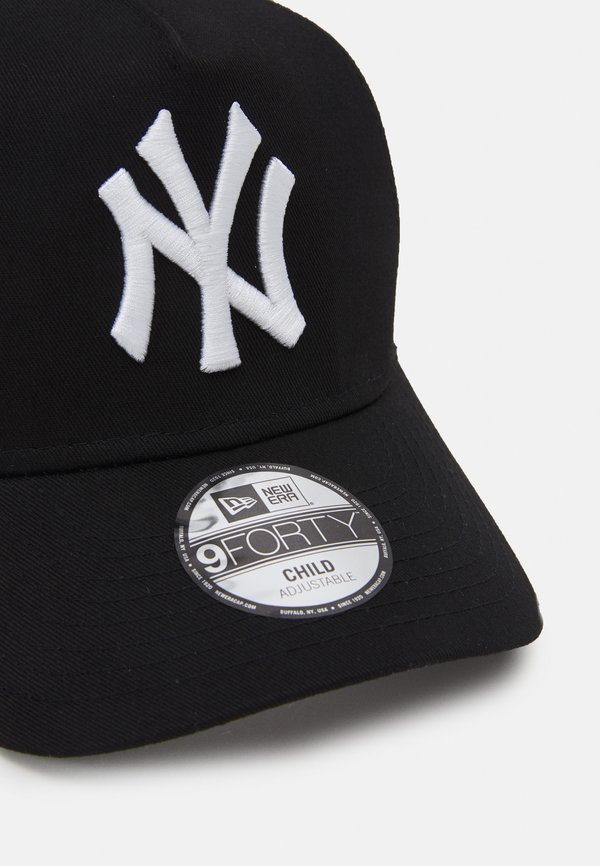 KIDS ESSENTIAL AFRAME TRUCKER UNISEX – Vereinsmannschaften