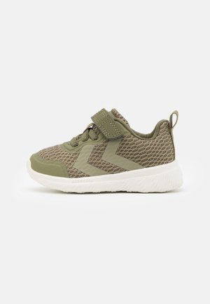 ACTUS INFANT UNISEX - Zapatillas - deep lichen green