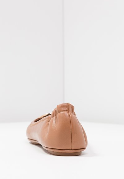 Tory Burch MINNIE TRAVEL BALLET  - Klassischer Ballerina - royal tan/gold