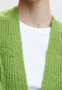 Mango Chaqueta de punto - green