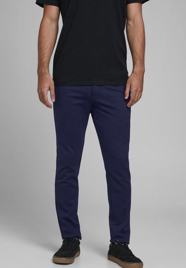 Chinot - dark navy