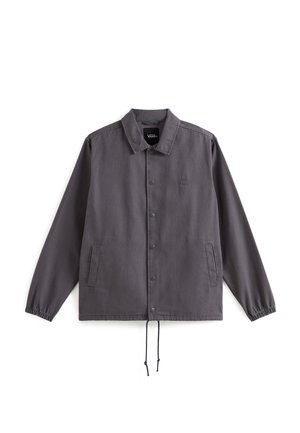 Grå letvægtsjakke med trykknaplukning, sidelommer, elastiske manchetter og snoretræk i kanten; har logodetalje på brystet.