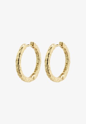 Zlaté kruhové náušnice majú textúrovaný, skrútený dizajn s lesklým povrchom. Rozmery sú zobrazené v symetrickej dvojici, čo zdôrazňuje uniformitu.