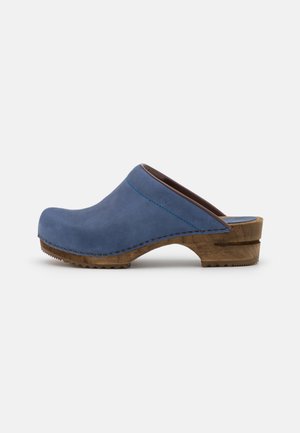 CHRISSY OPEN - Clogs - dove blue
