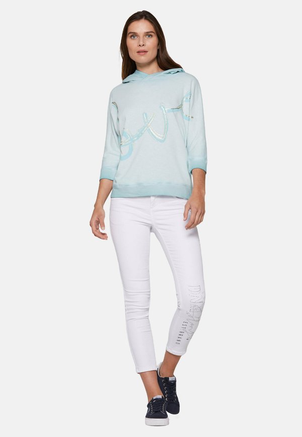 MIT KURZEN FLEDERMAUSÄRMELN UND FOLIENPRINT - Kapuzenpullover - fresh breeze