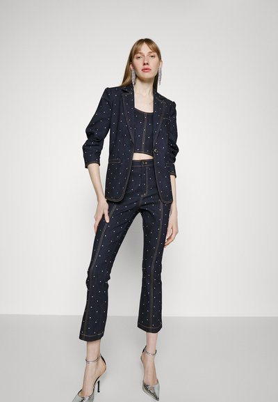 Cinq à Sept ORA PANT - Jean bootcut - indigo