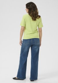 Kaffe SAMANTHA  - T-shirt basic - lettuce green cc