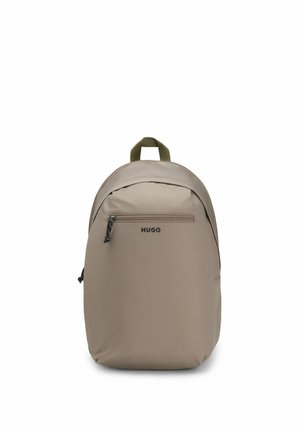 HUGO EVERETT jasny brąz