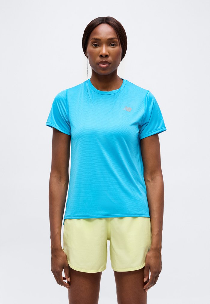 New Balance SPORTS ESSENTIALS WOMENS - Basic T-shirt - altitude