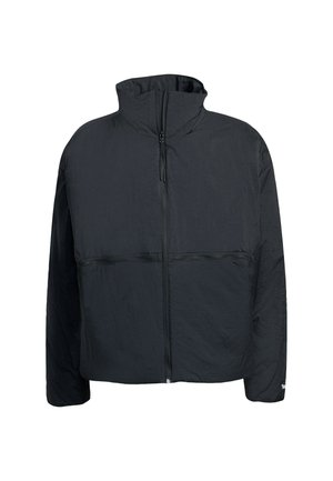 Czarna, lekka kurtka z wysokim kołnierzem, pełnym zamkiem z przodu i dwoma poziomymi kieszeniami na zamek. Posiada fakturowane wykończenie materiału.