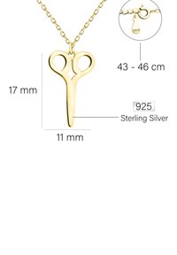 Goldplattierte Sterling-Silberkette mit einem scherenförmigen Anhänger, der 17 mm x 11 mm misst, angebracht an einer von 43 bis 46 cm verstellbaren Kette.