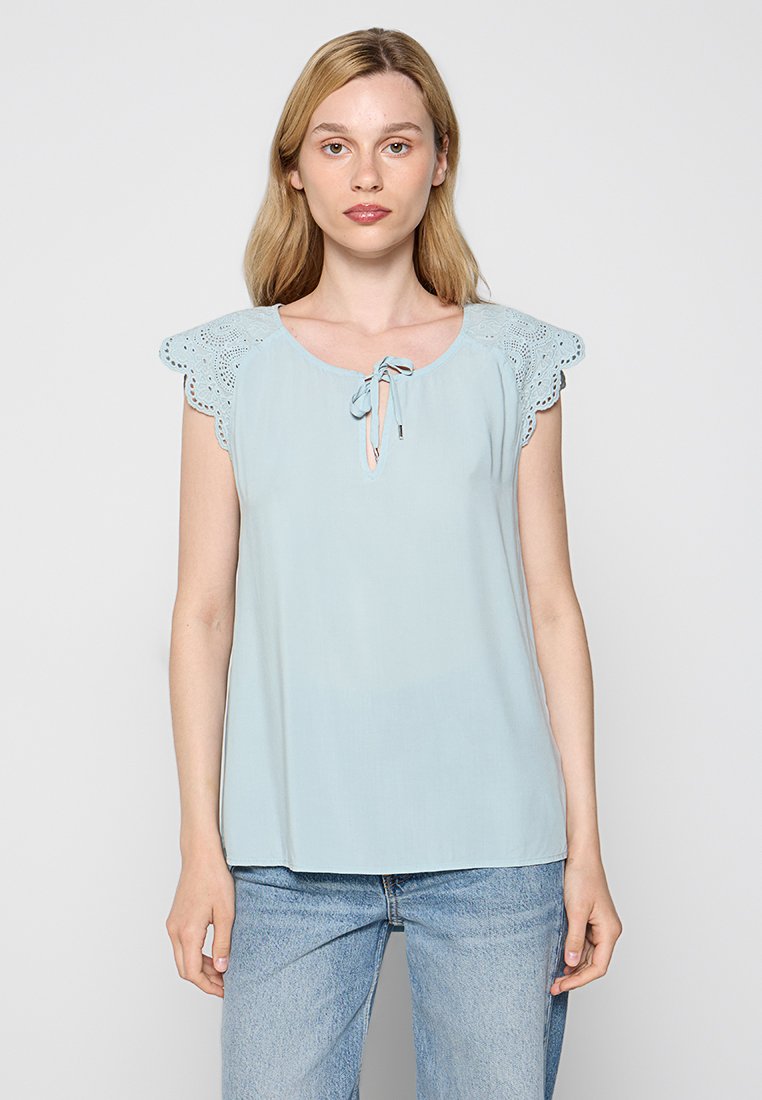 QS Blouse blauw QS Blouse blauw