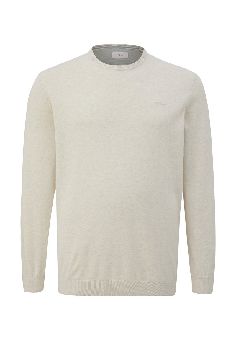 Lichtbeige gebreide trui met een ronde hals, lange mouwen, geribbelde manchetten en zoom, met een klein logo accent op de borst.