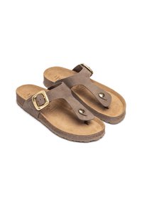 Sandalias de ante marrón con plantilla de corcho, diseño de tira entre los dedos, correa ajustable con hebilla dorada y suela de goma texturizada.