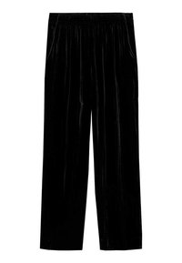Pantalones de terciopelo negro de pierna ancha con cintura elástica, que presentan líneas verticales para dar textura y un acabado suave y aterciopelado.
