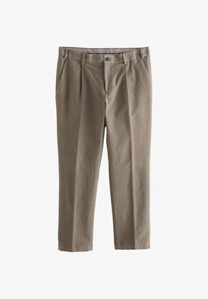 Khaki chino z lekkiej bawełny, o prostym kroju nogawki, z przednimi zakładkami, zapięciem na guzik oraz dwoma bocznymi kieszeniami.