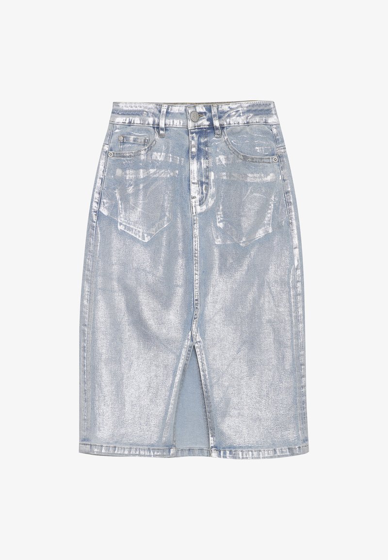 Jasnoniebieska dżinsowa spódnica ołówkowa z metalicznym połyskiem, z rozcięciem z przodu, szlufkami na pasek i pięcioma kieszeniami. Posiada mocne przeszycia i zamek błyskawiczny.