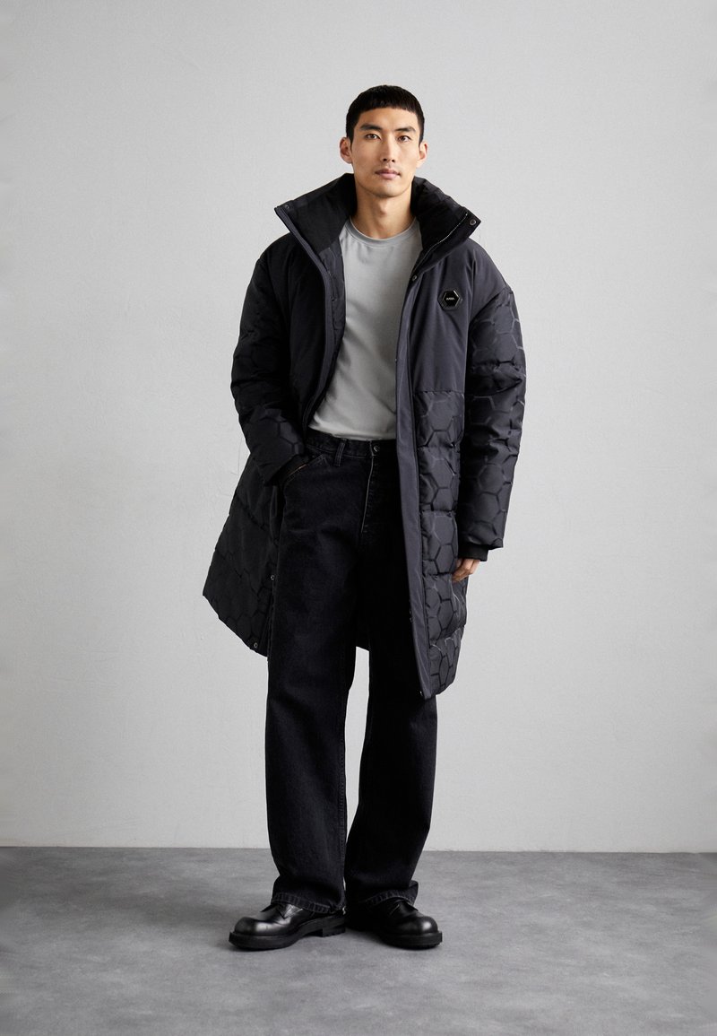 BALR. DANTE JACQUARD LONG PUFFER - Winter coat - jet black/black 