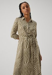 JDY JDYSTARRR LIFE DRESS - Rochie maxi - tapioca