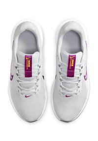 Nike Performance DOWNSHIFTER 13 - Cestná bežecká obuv - photon dust/black laser orange hyper violet white