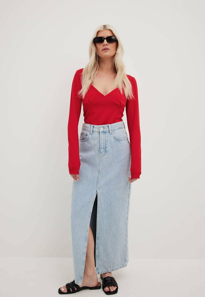 NA-KD Longsleeve rood