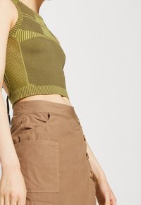 Even&Odd Short - brown