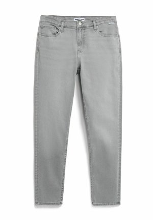 ARMEDANGELS, AARJO TARPA - Jeans Tapered Fit - mauna
