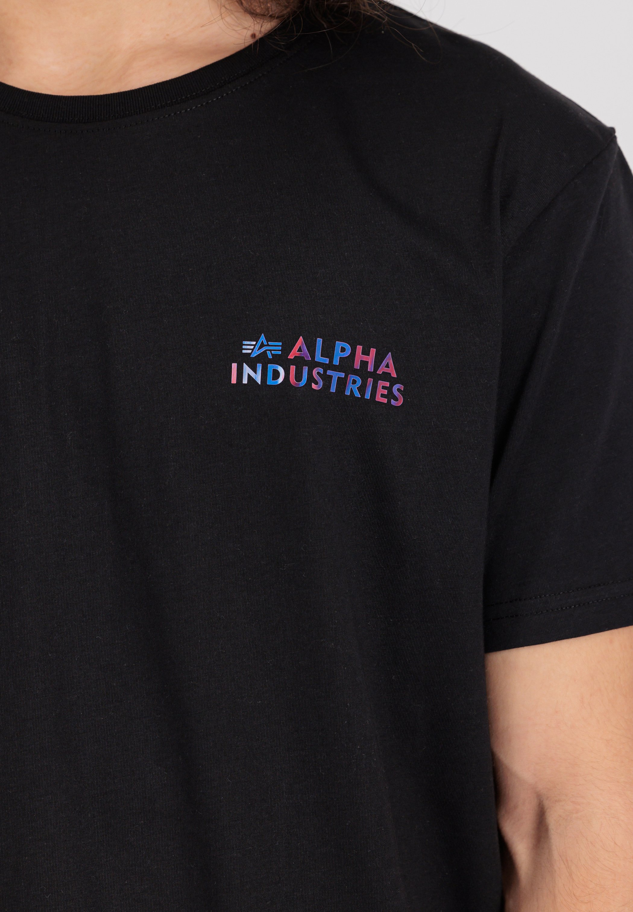 送料込★ALPHA INDUSTRIES★ Holographic Sl T 半袖Tシャツ xl057-01.jpg
