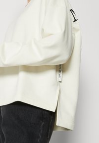 Marc O'Polo Sweatshirt - off-white