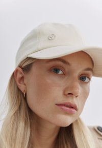 Hey Marly SIGNATURE CAP - Pet - crema